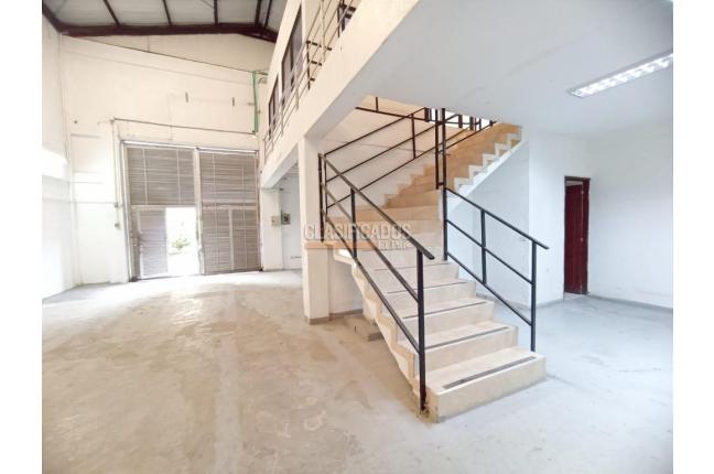 Locales y Bodegas, Alquiler, Los Cámbulos - $14.500.000