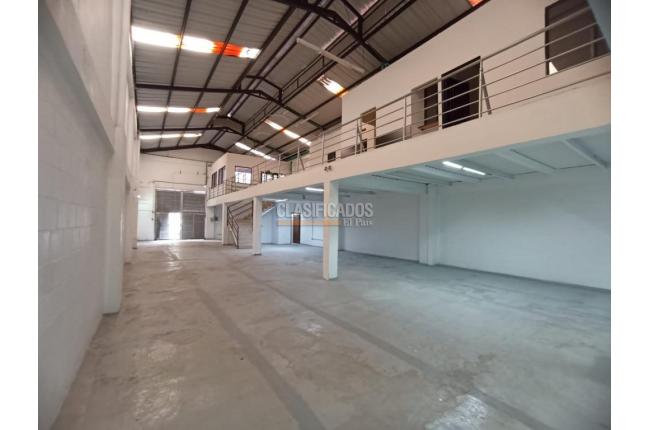 Locales y Bodegas, Alquiler, Los Cámbulos - $14.500.000