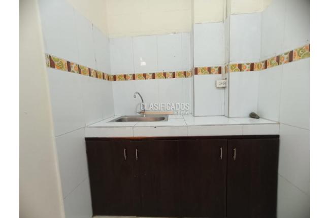 Locales y Bodegas, Alquiler, Los Cámbulos - $14.500.000