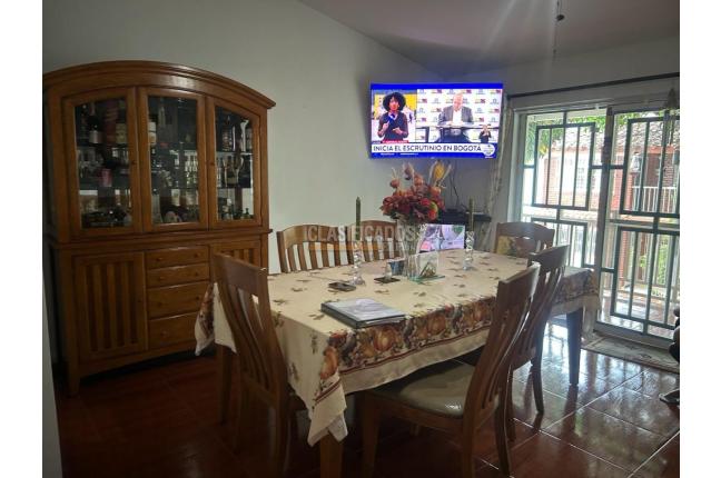 Apartamentos, Venta, Villacolombia - $560.000.000