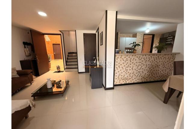 Casas, Venta, Las Quintas de Don Simón - $690.000.000