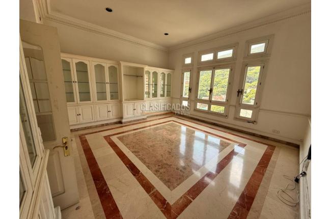 Apartamentos, Venta en Granada