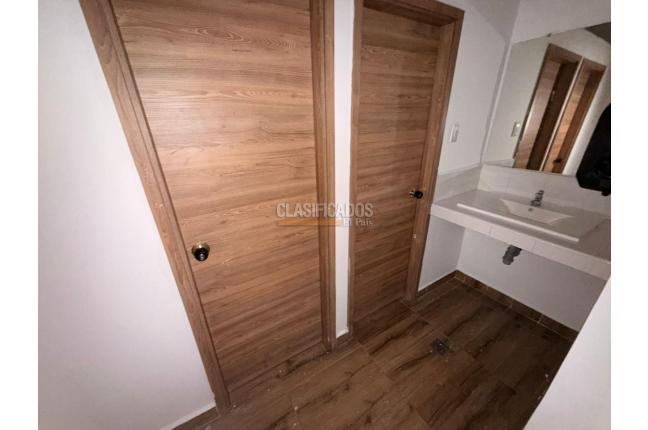 Edificios, Alquiler, Eucarístico - $25.000.000