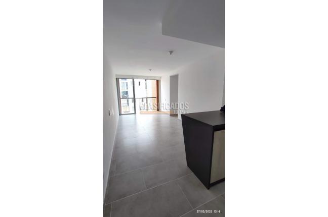 Apartamentos, Alquiler, Ciudad Melendez - $1.550.000