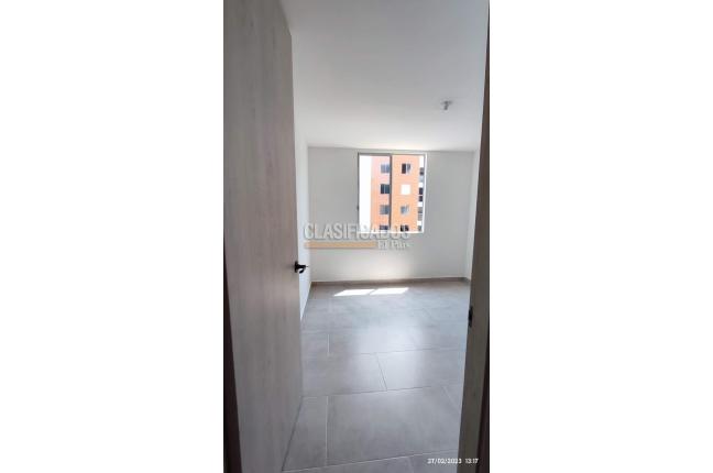 Apartamentos, Alquiler, Ciudad Melendez - $1.550.000