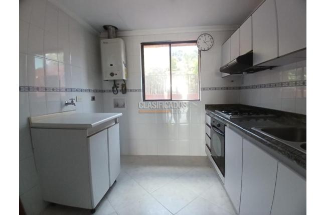 Apartamentos, Alquiler, Granada - $3.800.000