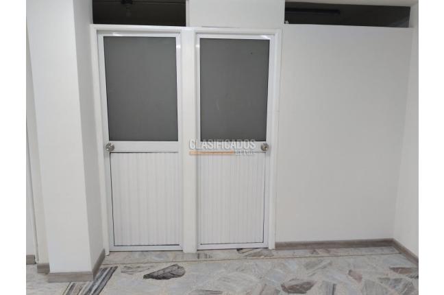 Locales y Bodegas, Alquiler, La Hacienda - $4.700.000