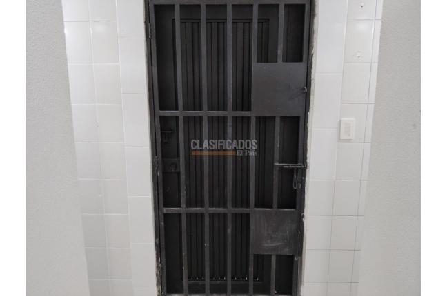 Locales y Bodegas, Alquiler, La Hacienda - $4.700.000