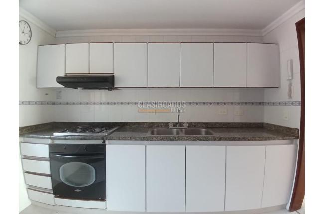 Apartamentos, Venta, Granada - $530.000.000