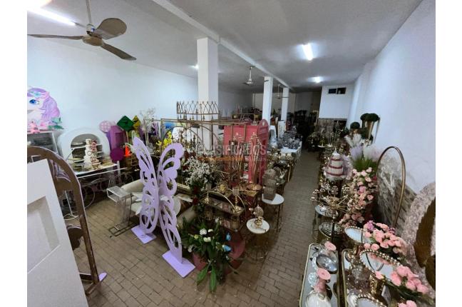 Edificios, Venta, Ulpiano Lloreda - $1.250.000.000