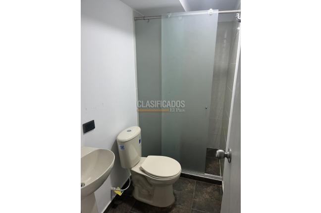 Apartamentos, Alquiler, Poblado Campestre - $800.000