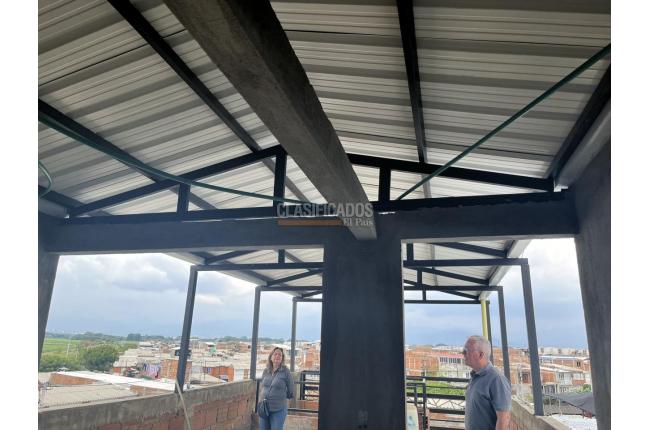 Apartamentos, Alquiler, Poblado Campestre - $800.000