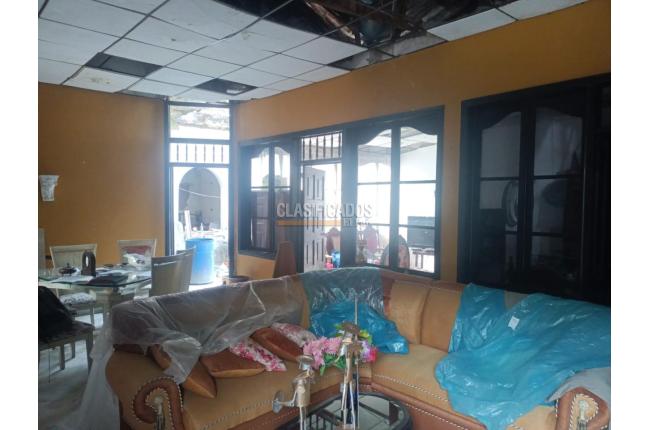 Casas, Venta, Cristóbal Colón - $340.000.000