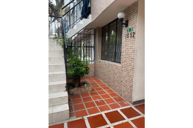 Casas, Alquiler en Samanes de Guadalupe