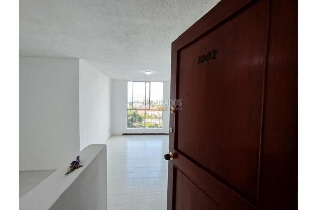 Apartamentos, Alquiler, Bosques del Limonar - $1.800.000