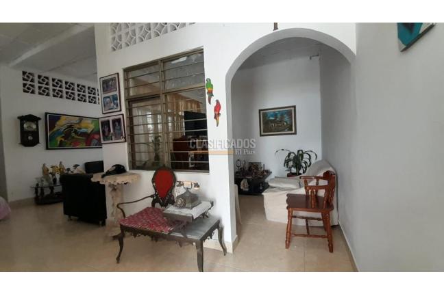 Casas, Venta, Meléndez - $1.700.000.000