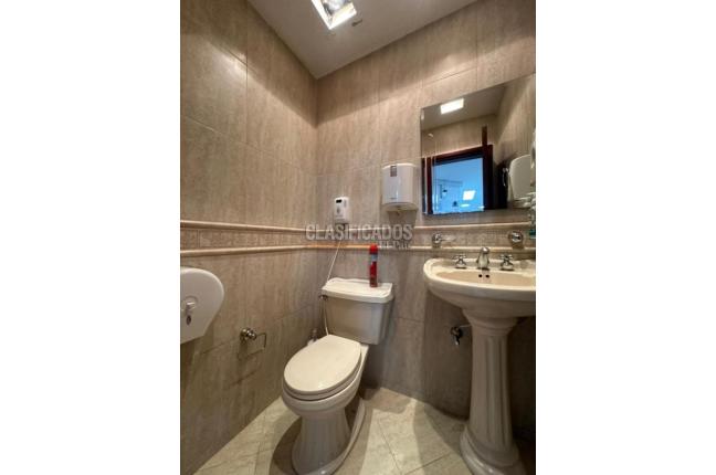 Oficinas y Consultorios, Alquiler, Los Cámbulos - $3.800.000