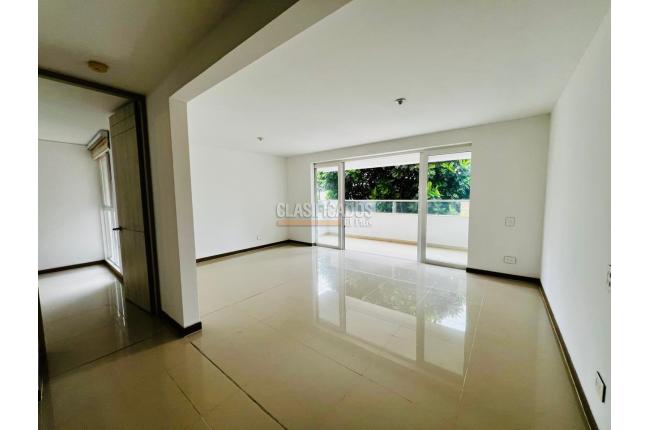 Apartamentos, Venta en Pance