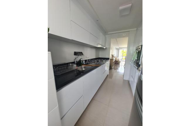 Apartamentos, Venta, Multicentro - $390.000.000