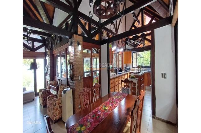 Casas, Venta, Yumbo - $2.900.000.000