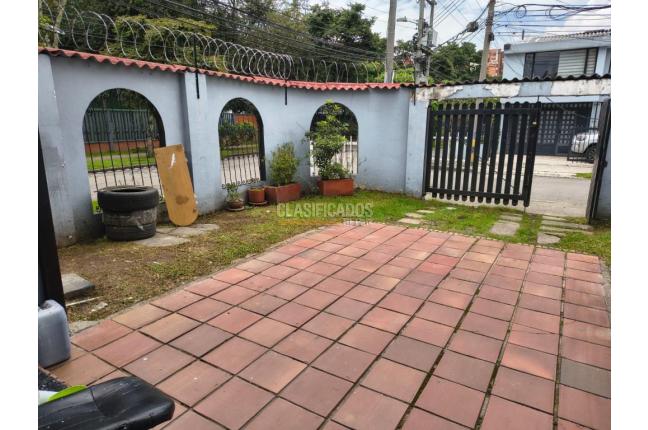 Casas, Alquiler, Bogotá - $4.350.000