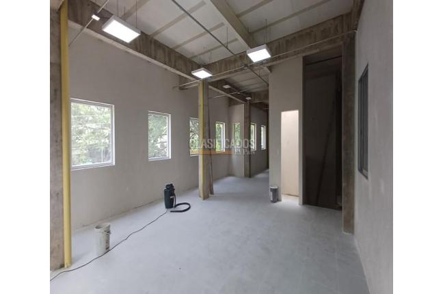 Locales y Bodegas, Venta, Tequendama - $3.899.000.000