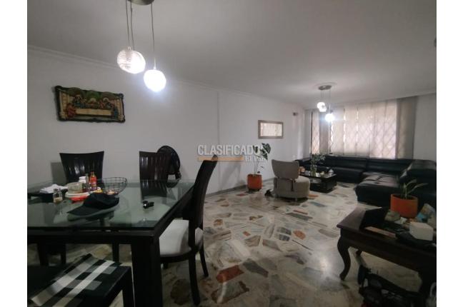 Casas, Venta, Prados del Norte - $700.000.000