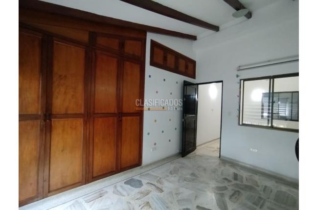 Casas, Venta, Prados del Norte - $700.000.000