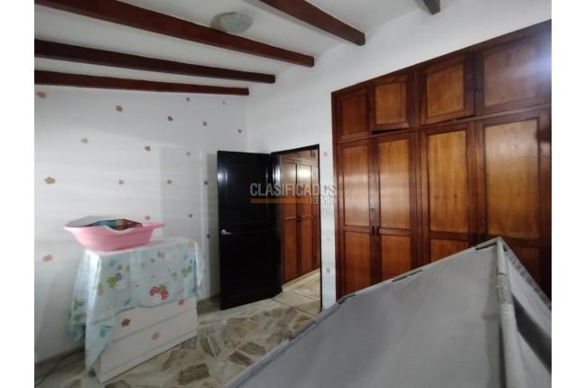 Casas, Venta, Prados del Norte - $700.000.000