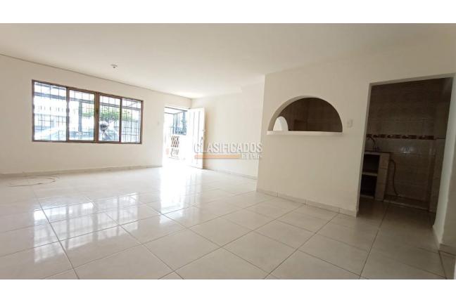 Apartamentos, Alquiler, Los Andes - $1.400.000