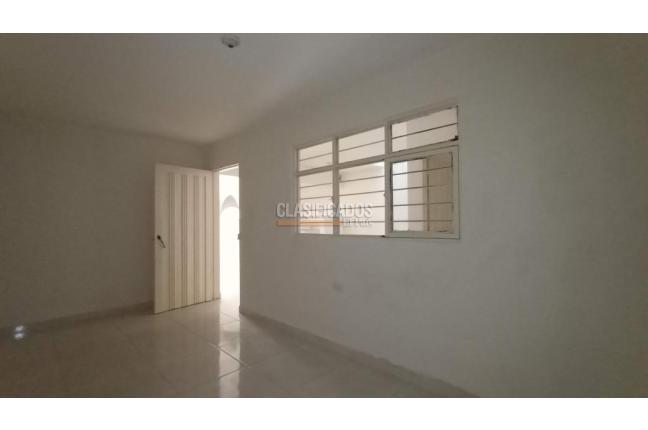Apartamentos, Alquiler, Los Andes - $1.400.000