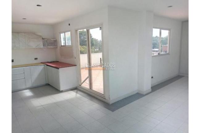 Edificios, Venta, San Vicente - $2.600.000.000