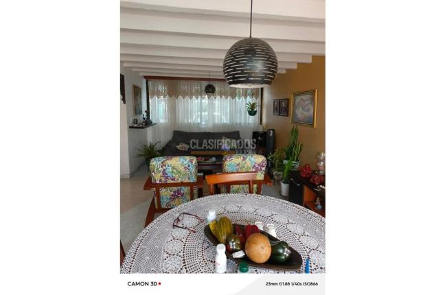 Casas, Venta, La Merced - $530.000.000