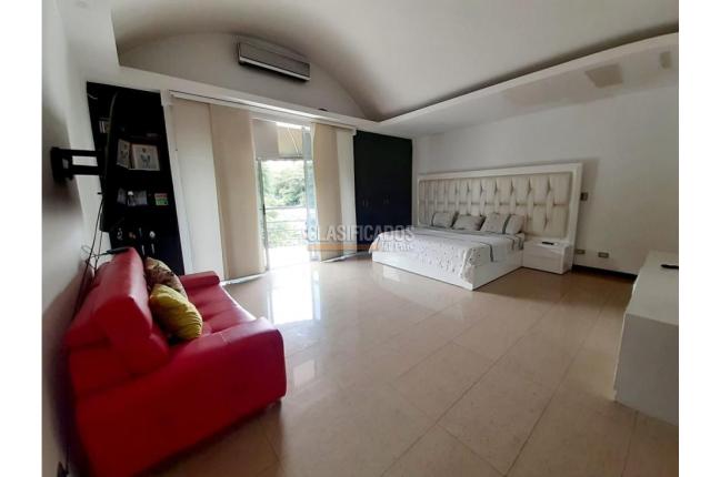 Casas, Venta, La Hacienda - $1.100.000.000