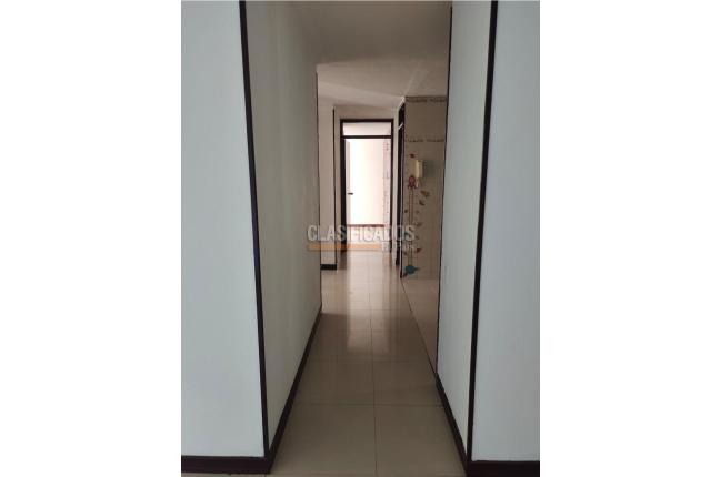 Apartamentos, Alquiler en Primero de Mayo