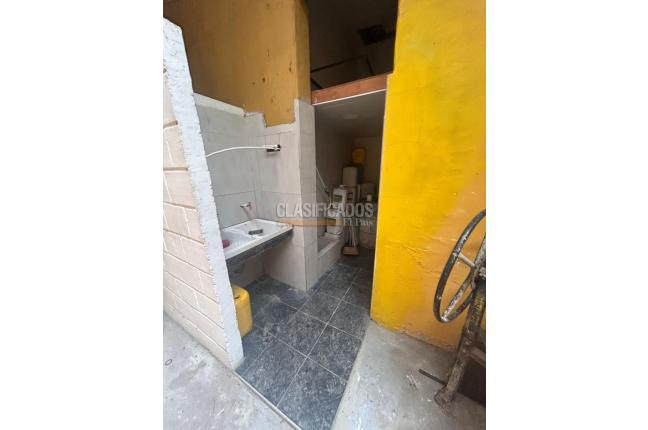 Casas, Venta, San Antonio - $1.300.000.000