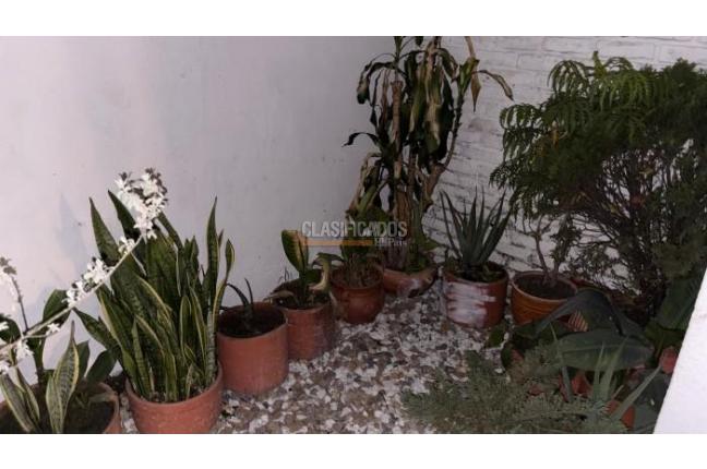 Casas, Alquiler, La Merced - $3.300.000