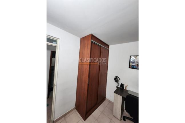 Apartamentos, Venta, Primero de Mayo - $170.000.000