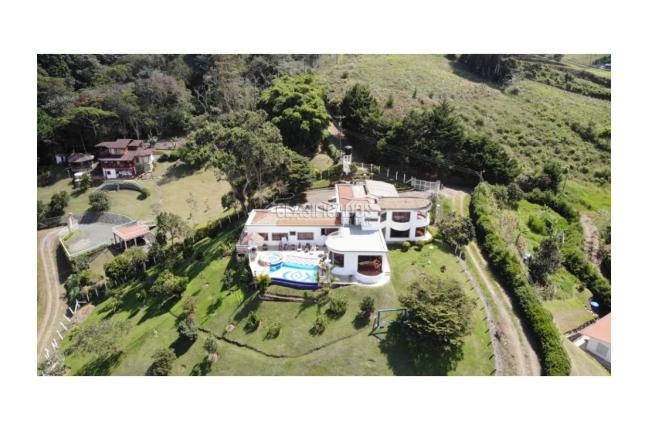 Fincas y Casas Campestres, Venta, Calima (Darién) - $1.550.000.000