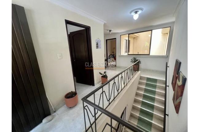 Casas, Venta, Champagñat - $495.000.000