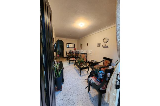 Casas, Venta, Meléndez - $300.000.000