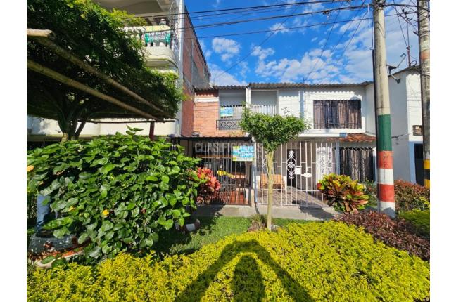 Casas, Alquiler en Palmira