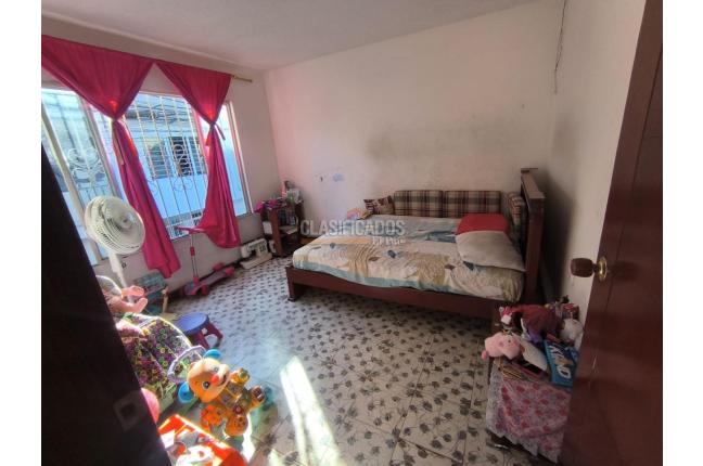 Casas, Venta, Laureano Gómez - $250.000.000