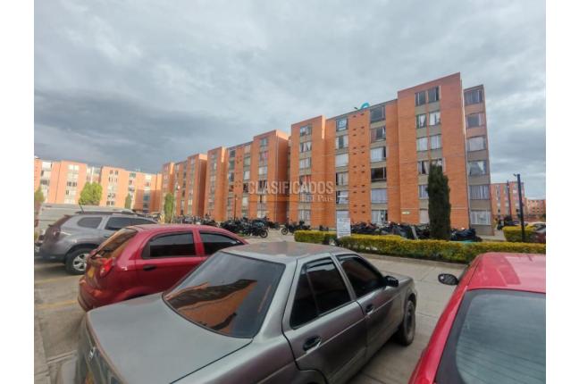 Apartamentos, Alquiler, Soacha - $800.000