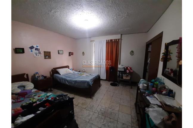 Casas, Venta, Tequendama - $1.600.000.000