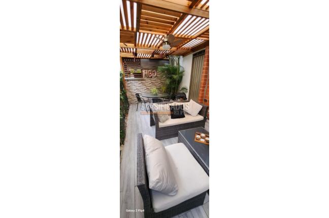 Casas, Venta en Camino Real