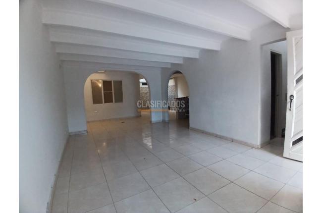 Casas, Alquiler, Prados de Oriente - $1.700.000