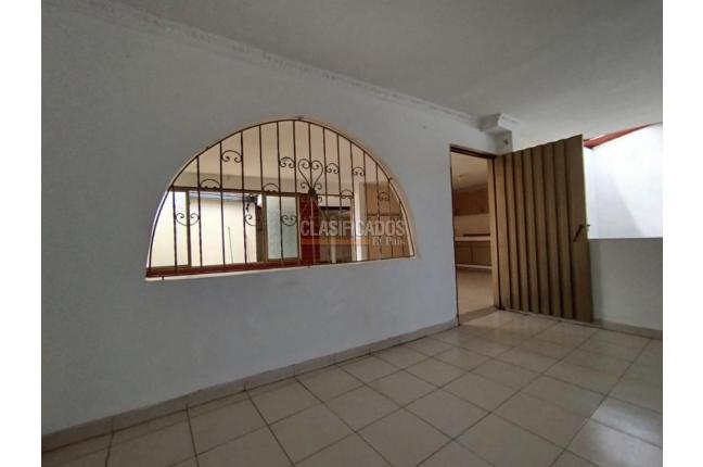 Apartamentos, Alquiler en El Troncal