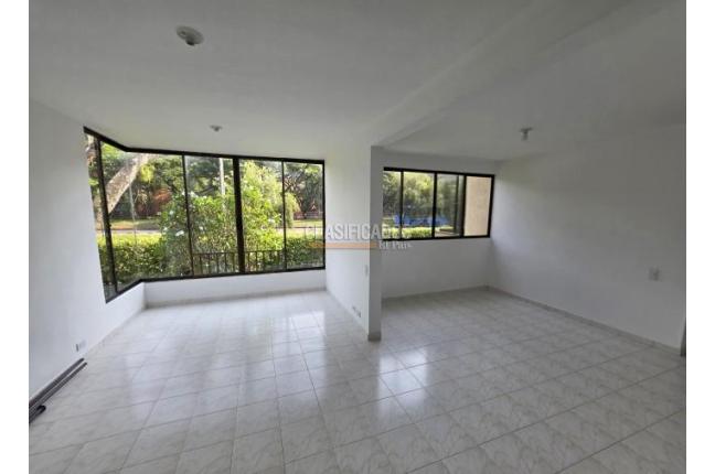 Apartamentos, Alquiler en Ciudad Jardín