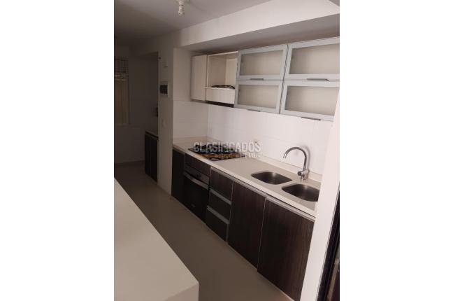 Apartamentos, Venta en Valle del Lili